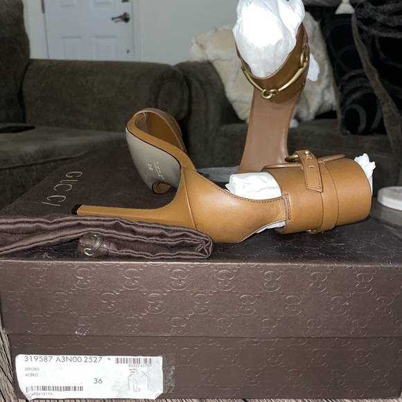 GUCCI Draya Pumps - worn only a few times.. in great condition .. size 36 - Picture 3 of 3